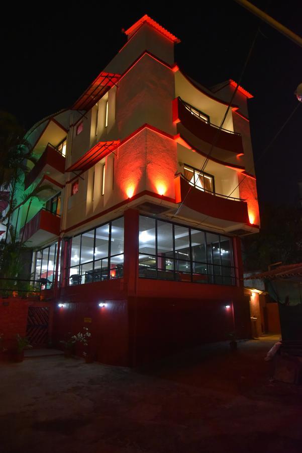 Girivihar Holiday Club - Pure Veg Lonavala Exteriör bild